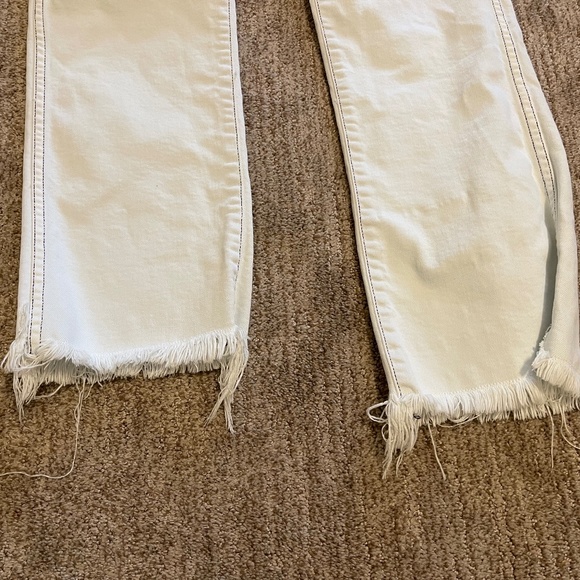 Austin Jean: Austin Crop Jeans‎ - Picture 2 of 8